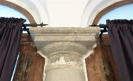 Surprising In בית הארחה