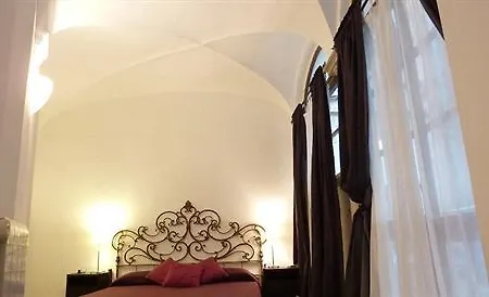 Surprising In רומא